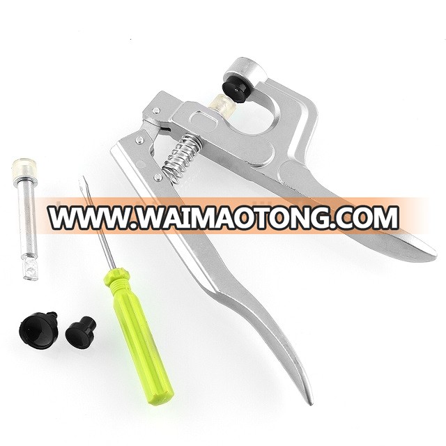 A complete set of DK-001 screwdriver awl dies attached snap pliers for fixing snaps